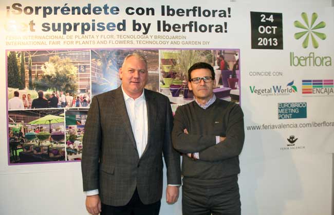 Óscar Calabuig, presidente del Comité Organizador de Iberflora, y Miguel Bixquert, director de la feria